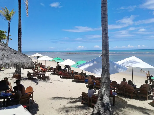 Barracas na Praia do Mucugê, em Arraial d'Ajuda